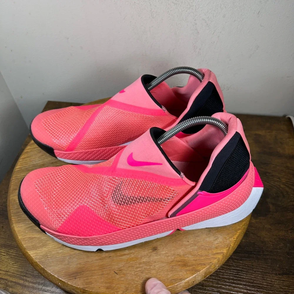 Nike Go FlyEase Mens 10 Bright Crimson Pink Blast Hands-Free Shoes DZ4860-600